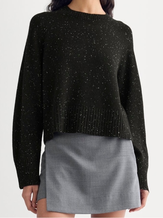 Everlane Sweaters - Everlane The Cashmere Boxy Crew Sweater in black Size S